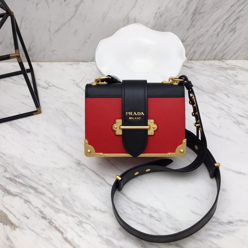 Prada 1BD045 Plain pattern color matching gold buckle red and black